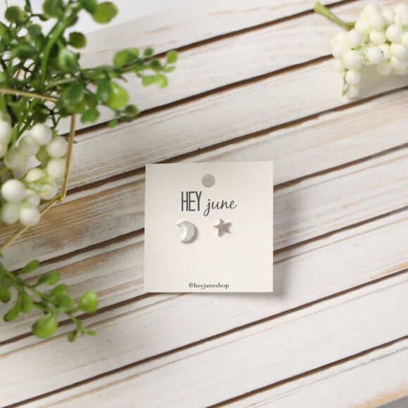 Hey June Earrings - Moon and Star Studs - NEW - Picture 1 of 3